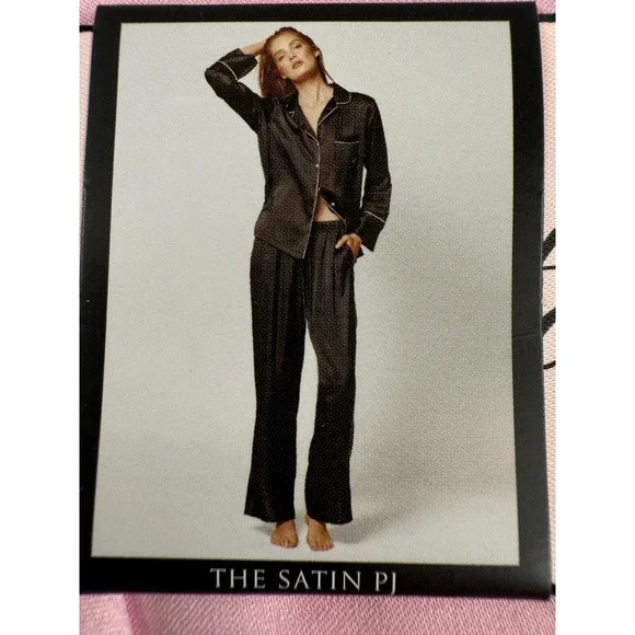 Victoria's Secret XXL Pink Polka Dot Satin Long Pajama Set 2 Piece Sleepwear NWT
